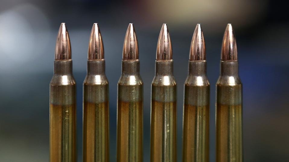 Corte federal derruba exigência de verificação de antecedentes para compra de munição na Califórnia - Imagem do artigo original