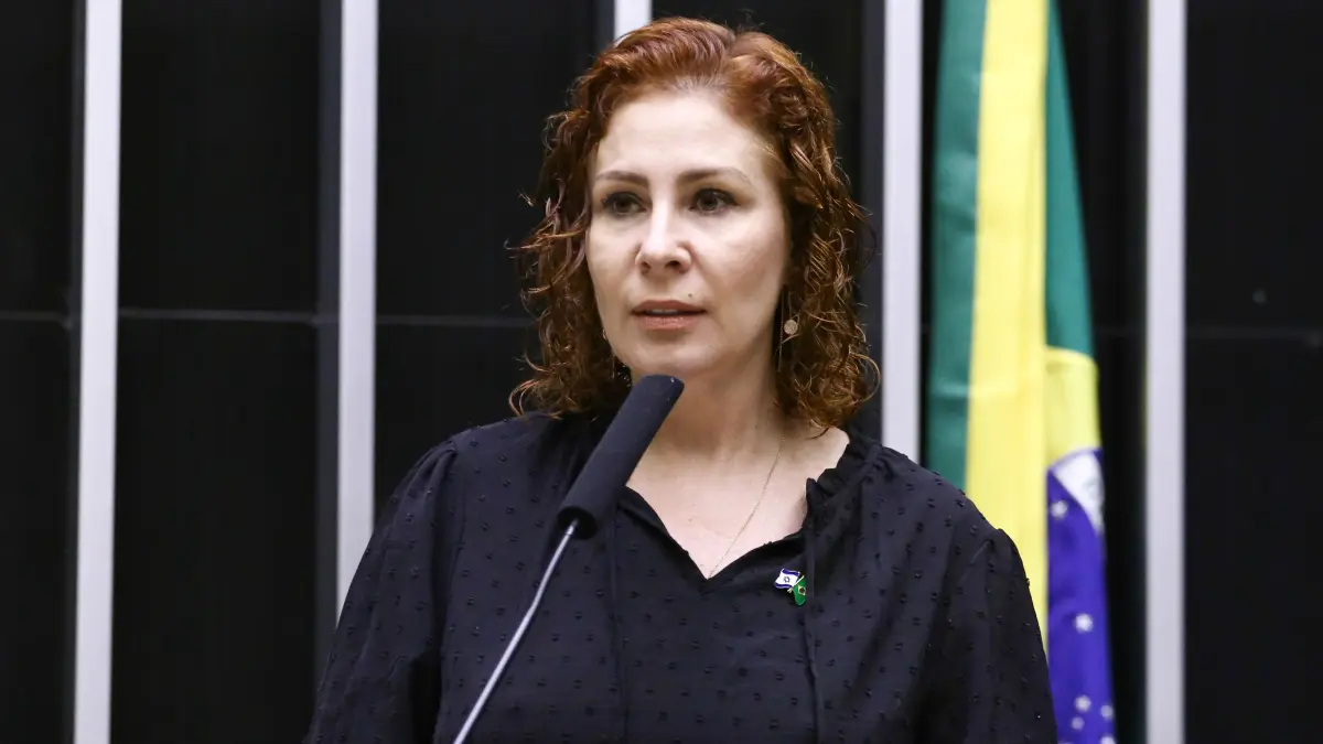 Prisão de Carla Zambelli na Itália provoca reação de parlamentares e pedido de cassação - Imagem do artigo original