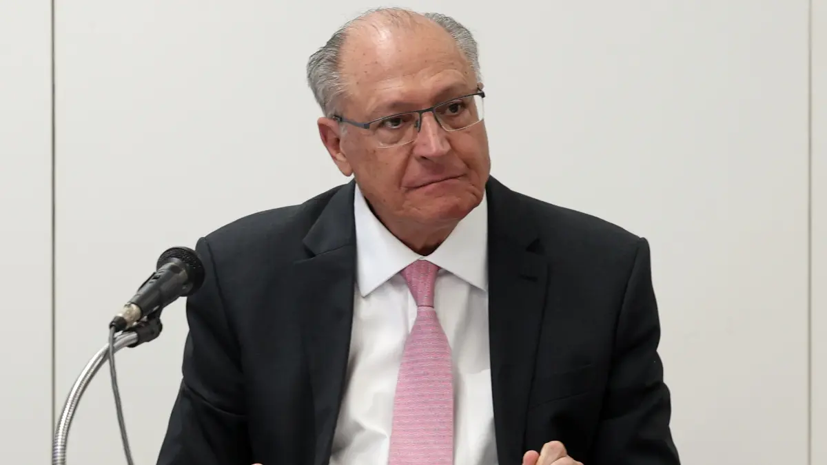 Alckmin discutirá tarifa de 50% e regulação com big techs em nova rodada de negociações - Imagem do artigo original