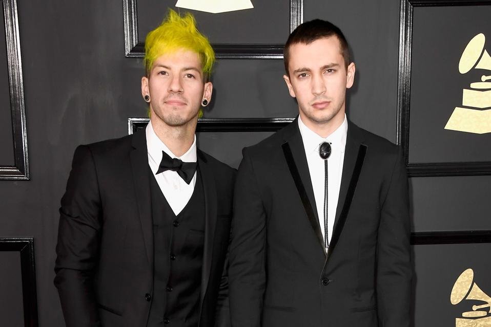 Twenty One Pilots empata com Foo Fighters em número de lideranças na Alternative Airplay - Imagem do artigo original