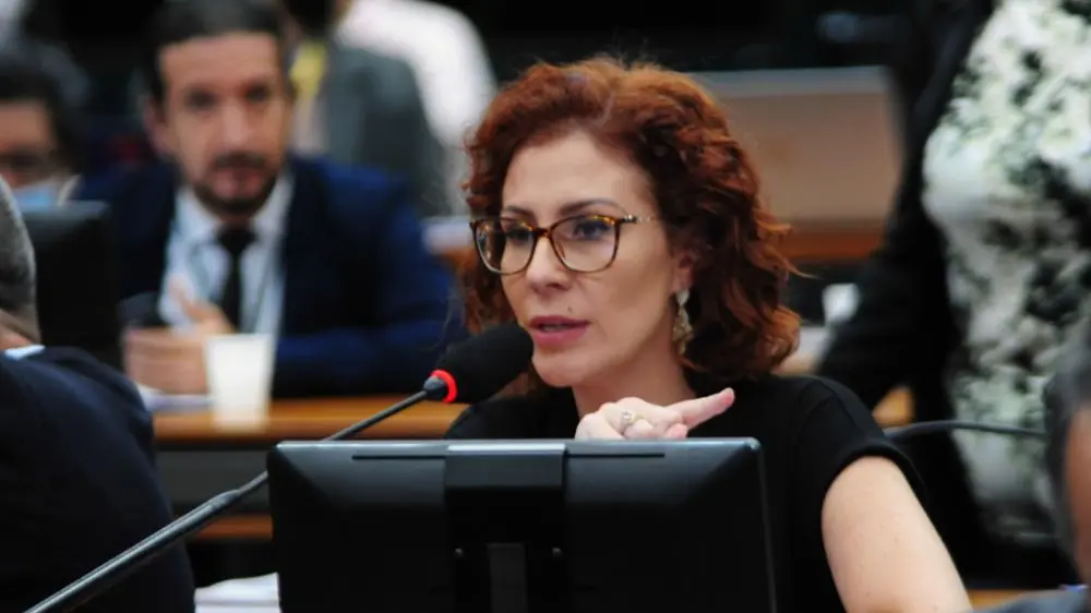 Destino de Carla Zambelli na Itália dependerá de decisão política, apontam especialistas - Imagem do artigo original