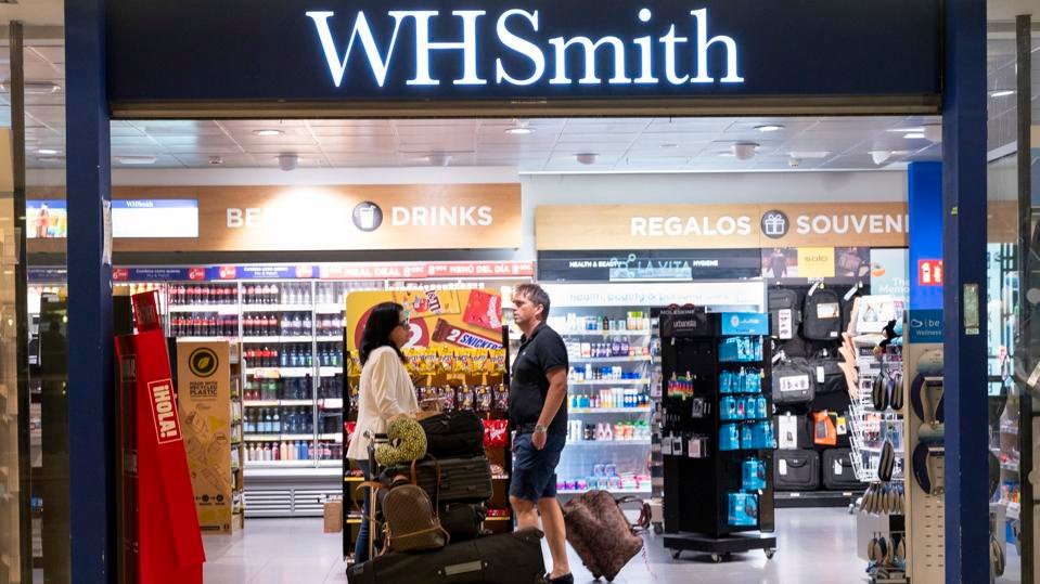 WHSmith vende FunkyPigeon por £24 milhões e reforça foco exclusivo em varejo de viagem - Imagem do artigo original