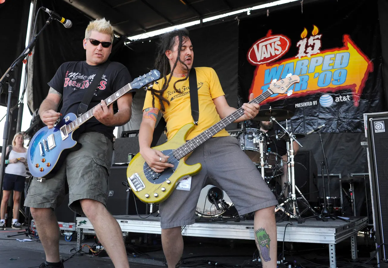 Vans Warped Tour retorna após cinco anos e comemora 30 anos com edição itinerante nos EUA - Imagem do artigo