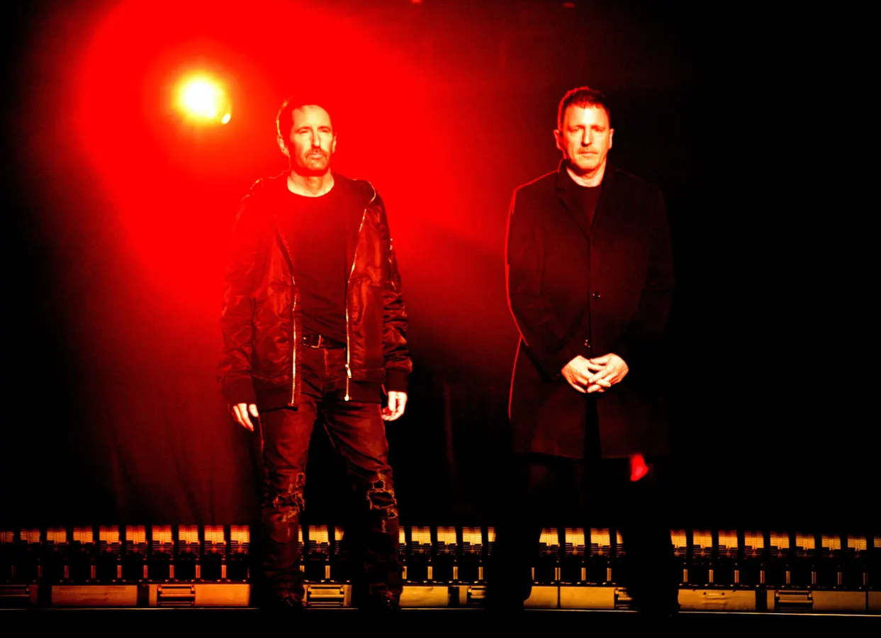Nine Inch Nails volta ao top 10 da Billboard com faixa de Tron: Ares - Imagem do artigo