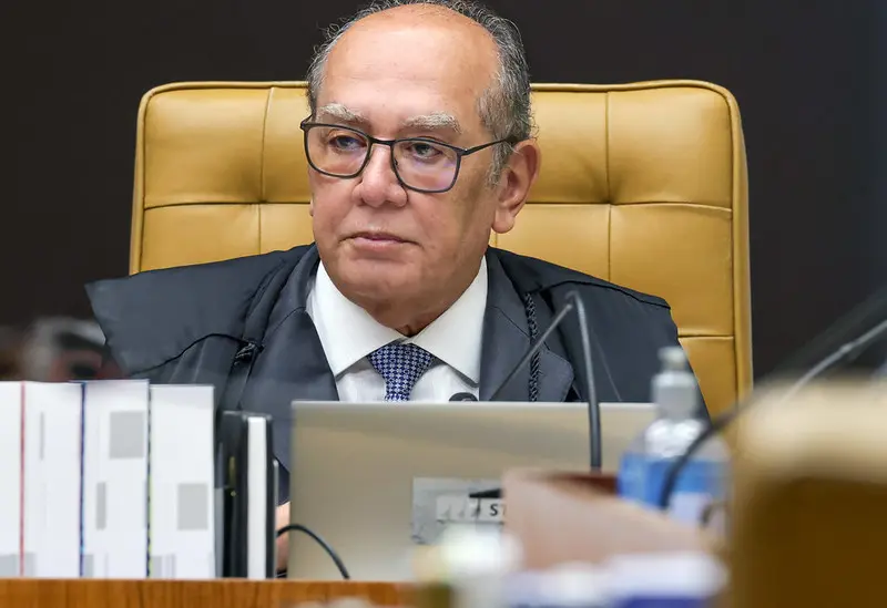Moraes e Gilmar Mendes criticam Eduardo Bolsonaro, sanções dos EUA e pressão de big techs - Imagem do artigo original
