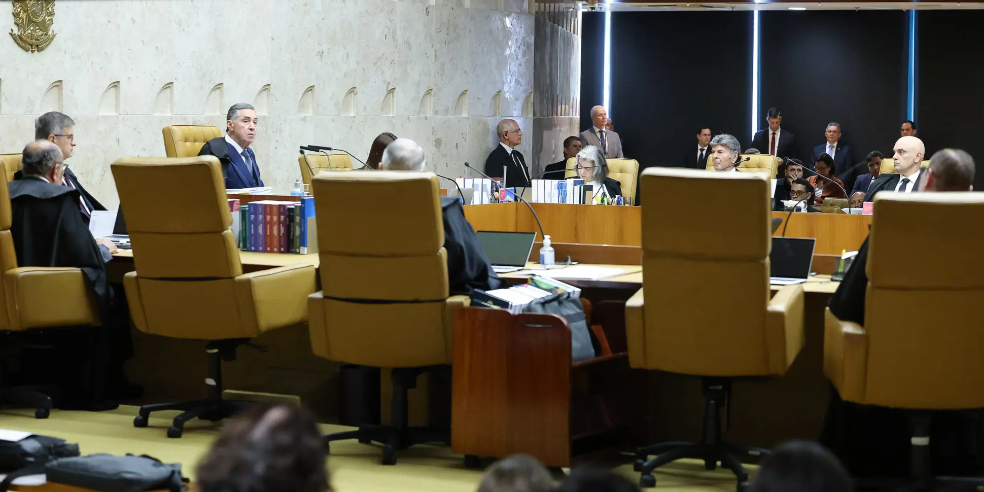 STF evita confronto direto com EUA após sanção a Moraes e racha interno - Imagem do artigo original