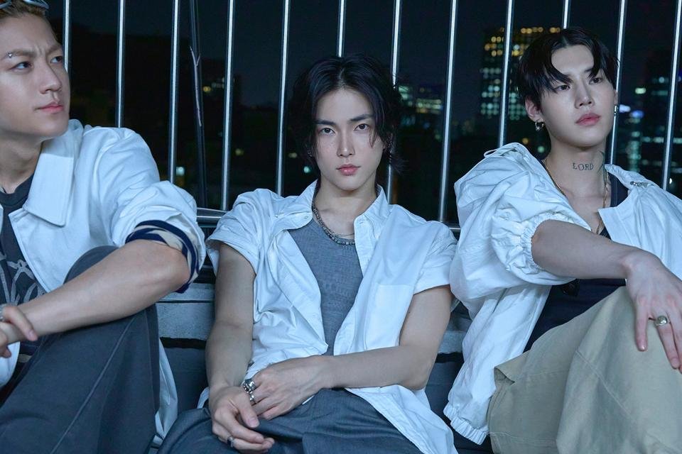 Ex-integrante do RIIZE, Seunghan retorna como XngHan e lança single solo “Waste No Time” - Imagem do artigo original