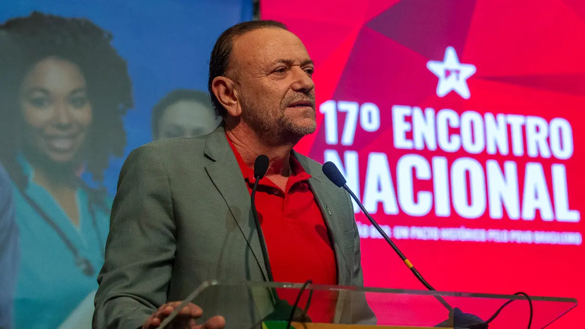 Edinho Silva assume comando do PT e alerta para necessidade de preparar partido para aposentadoria de Lula - Imagem do artigo original