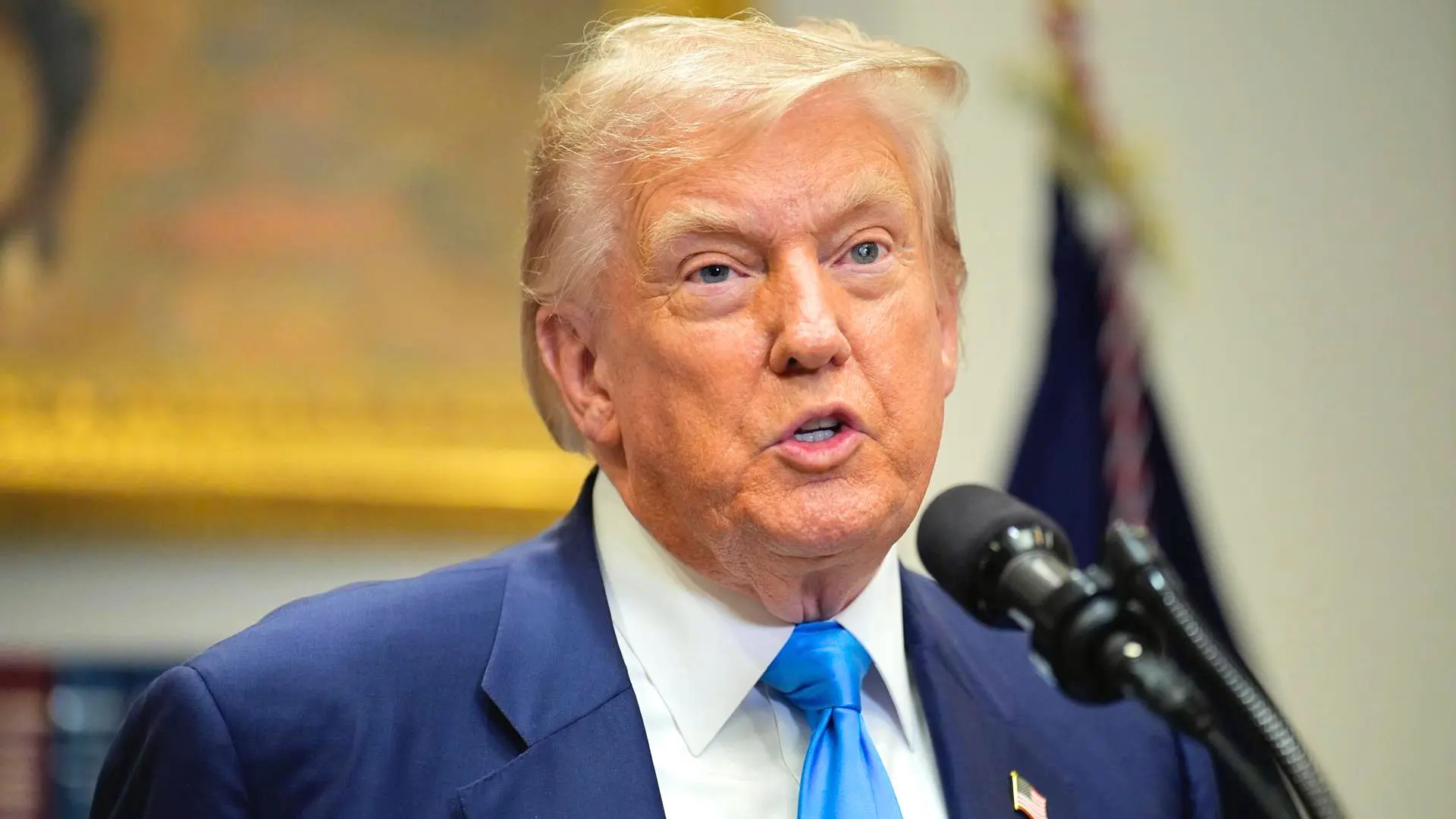 Trump anuncia tarifa “substancial” sobre produtos da Índia por compras de petróleo russo - Imagem do artigo original