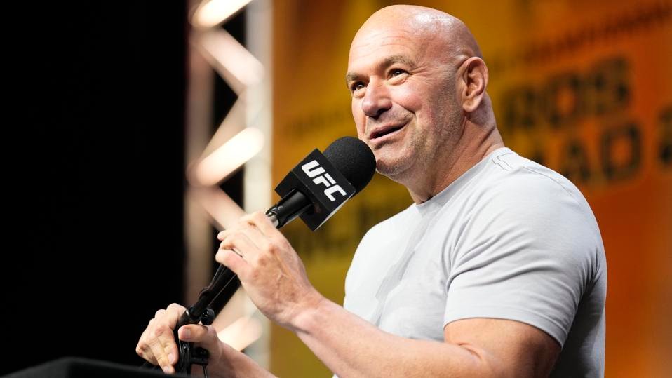 UFC 320 ganha duelo Joe Pyfer x Abus Magomedov e fortalece card de Las Vegas - Imagem do artigo original