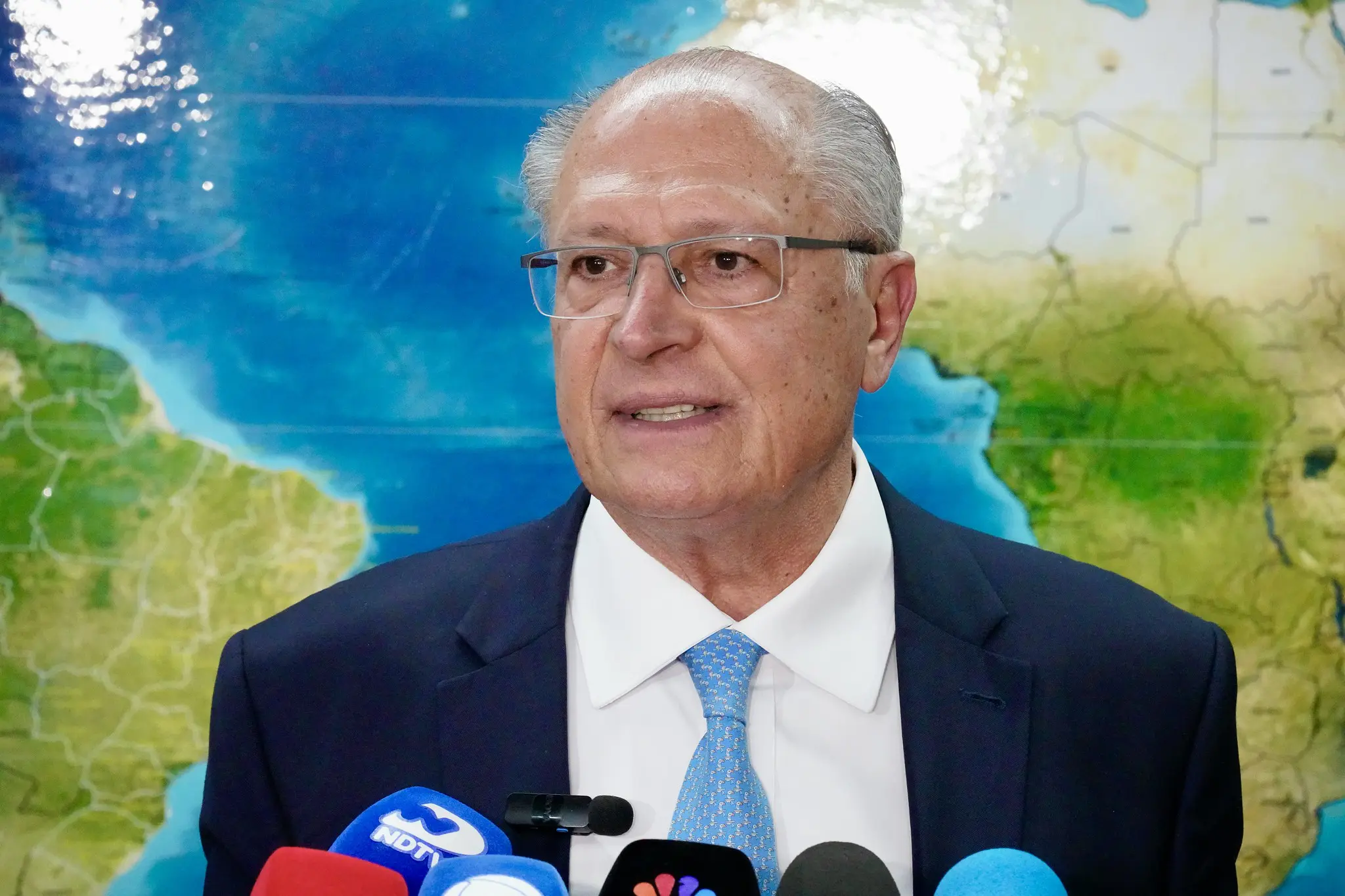 Camex aprova consulta à OMC contra tarifa de 50% dos EUA, anuncia Alckmin - Imagem do artigo original