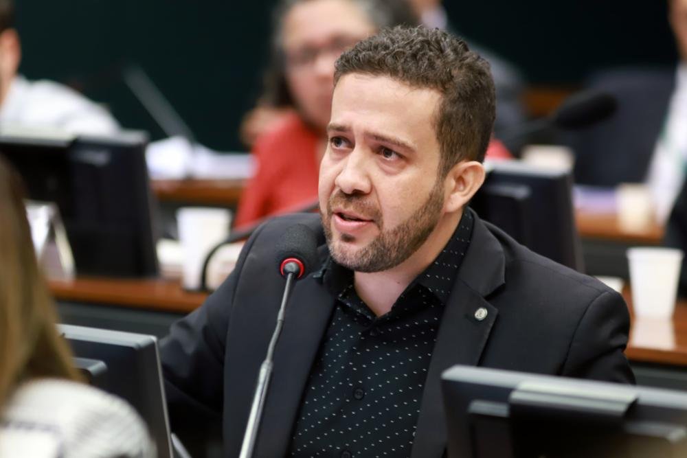 Conselho de Ética da Câmara instaura processo contra André Janones por insultos a Nikolas Ferreira - Imagem do artigo original