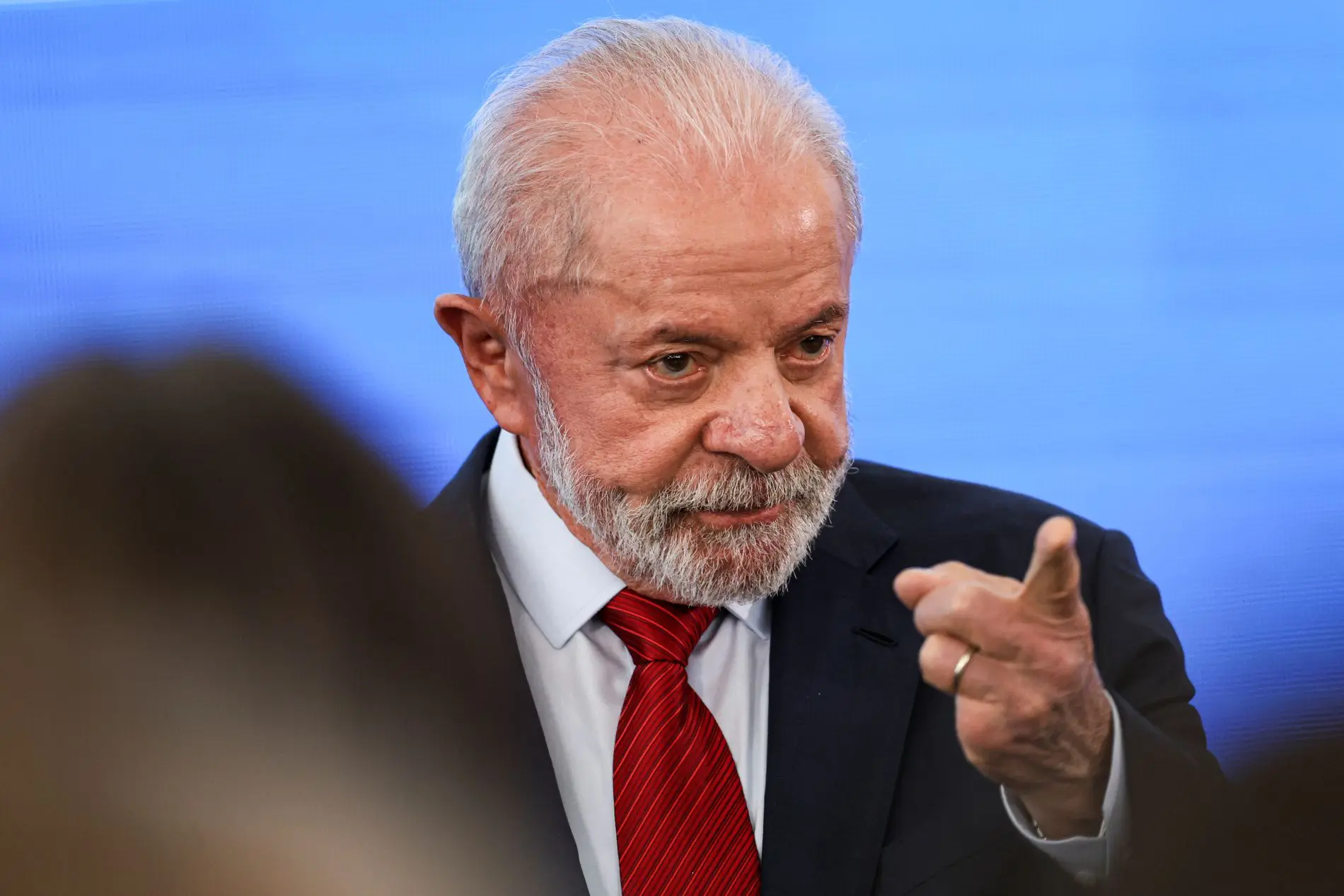 Lula descarta ligar para Trump sobre tarifa de 50% e diz que não vai se “humilhar” - Imagem do artigo original