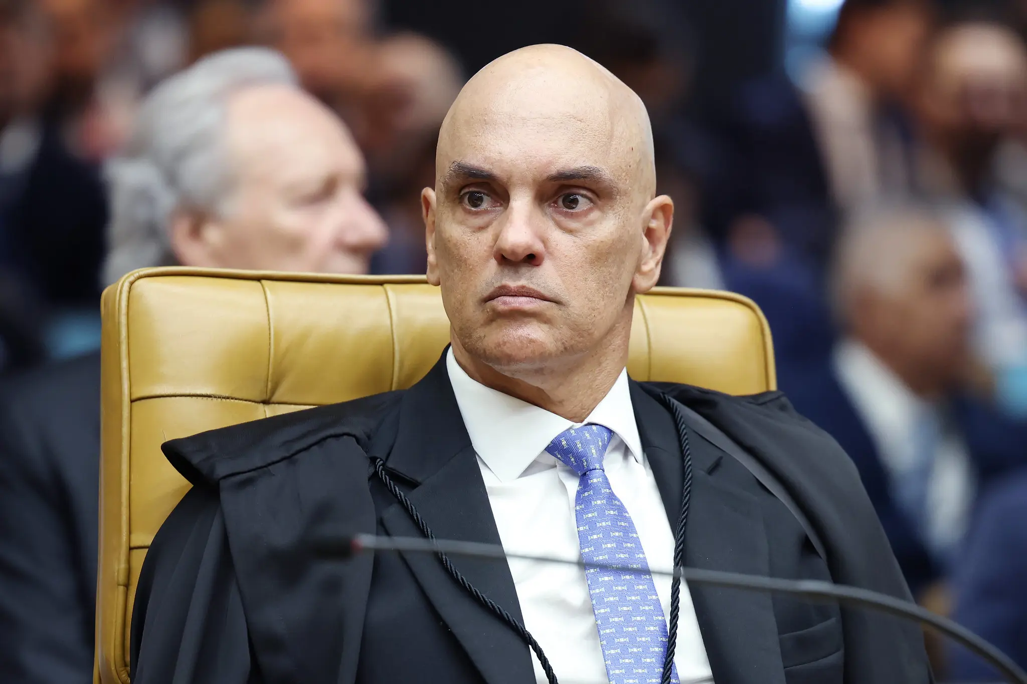 STF condena a 17 anos de prisão homem filmado sentado na “cadeira do Xandão” durante atos de 8 de janeiro - Imagem do artigo original