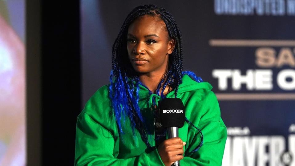 Franchón Crews-Dezurn pressiona Claressa Shields por luta valendo título absoluto dos pesos-pesados - Imagem do artigo original