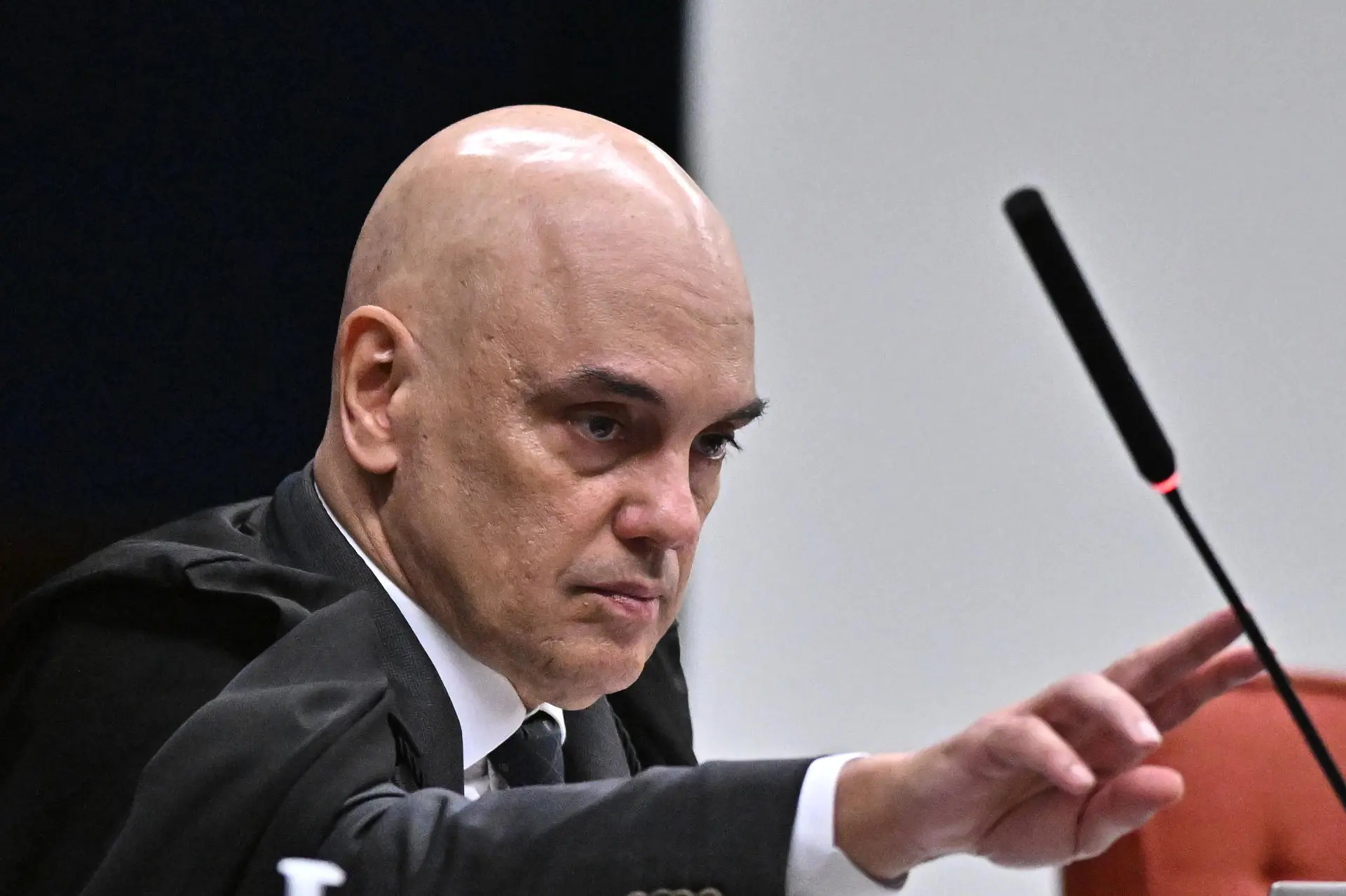 Embaixada dos EUA divulga alerta a aliados de Moraes no dia em que Alckmin se reúne com diplomata americano - Imagem do artigo original