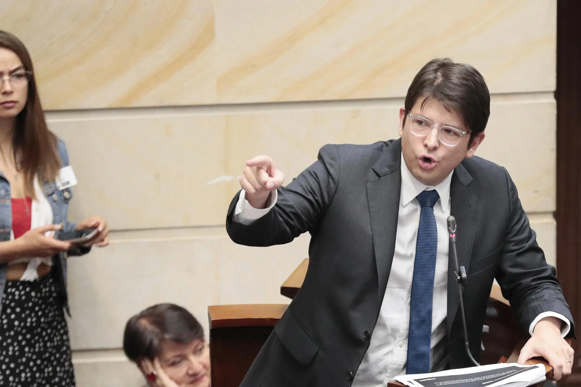 Procuradoria colombiana detalha avanços e prende seis suspeitos pelo assassinato do senador Miguel Uribe - Imagem do artigo original