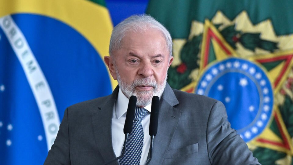 Financial Times alerta para possível agravamento de disputa “sem precedentes” entre EUA e Brasil - Imagem do artigo original