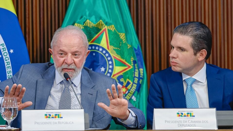 Lula desiste de texto próprio e apoia PL 2628/2022 para proteger crianças na internet - Imagem do artigo original