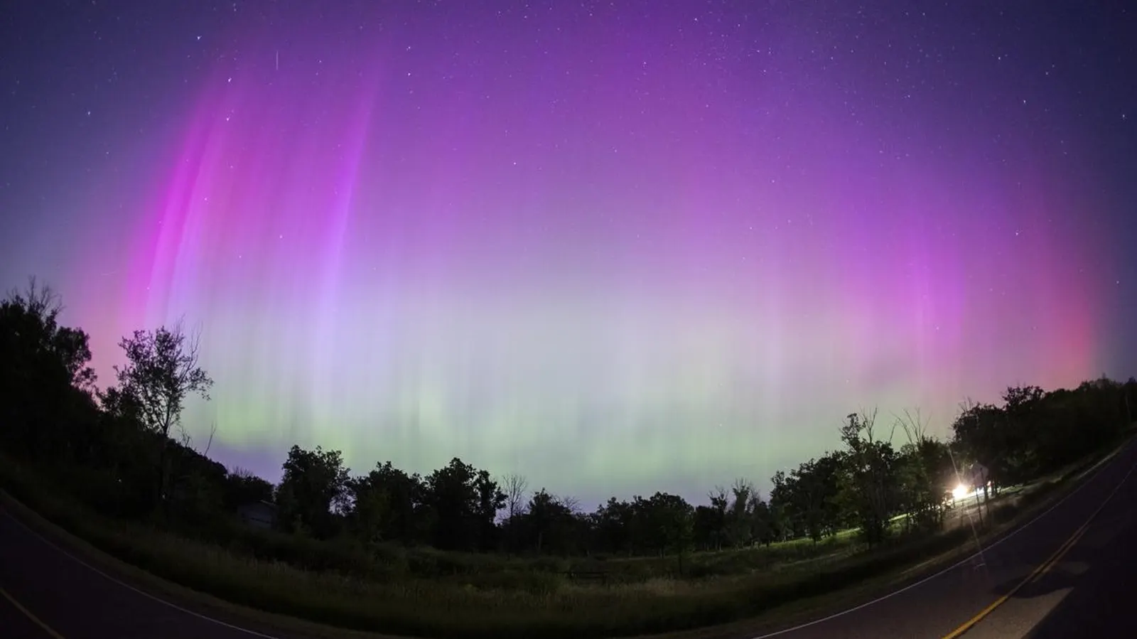 Aurora boreal pode ser observada nesta sexta-feira em sete estados dos EUA, prevê NOAA - Imagem do artigo