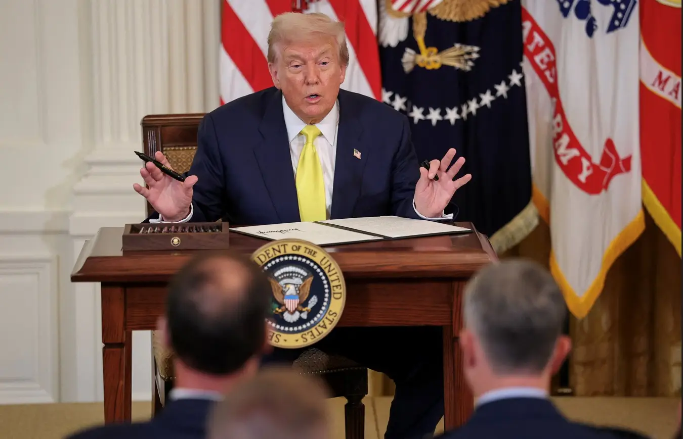 Newsletter InfoMoney Premium destaca economia de Trump, salários de chefes de Estado e duelo Musk x Altman em xadrez de IA - Imagem do artigo