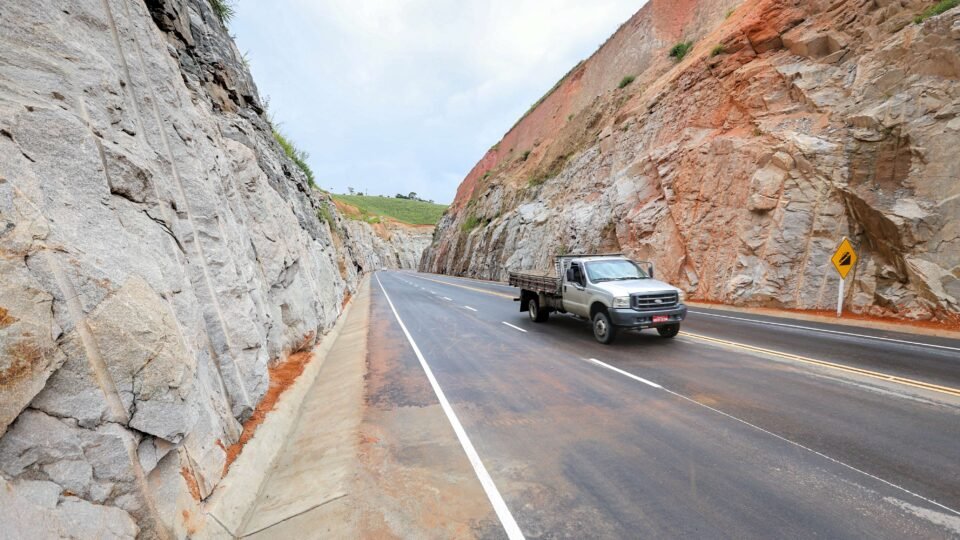Investimento privado bate recorde e sustenta infraestrutura, mas juros altos ameaçam novos projetos - Imagem do artigo original