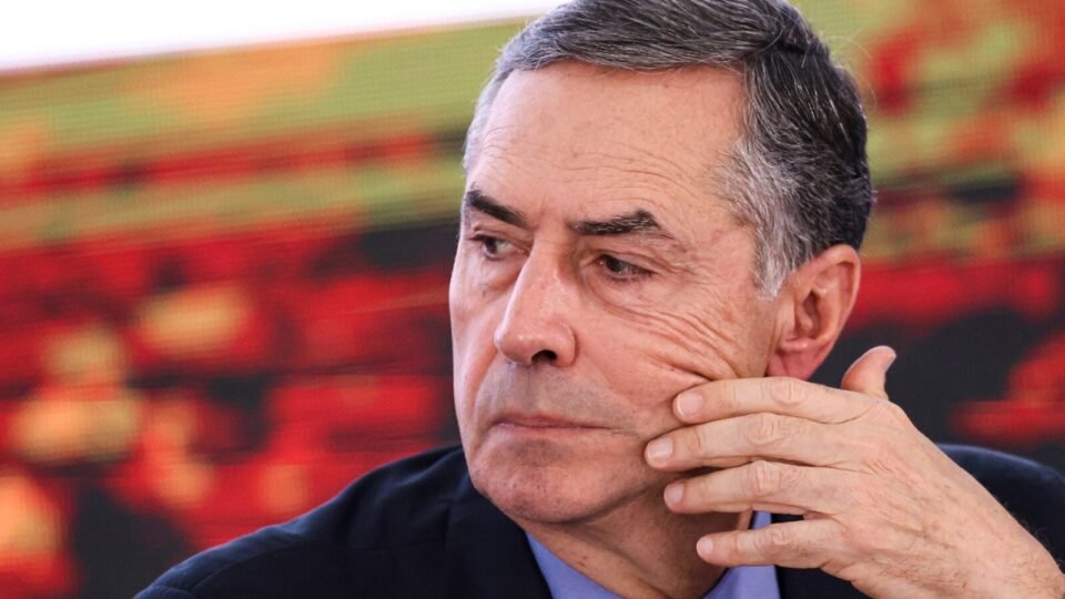 Barroso descarta aposentadoria antecipada do STF e diz estar “feliz da vida” - Imagem do artigo original