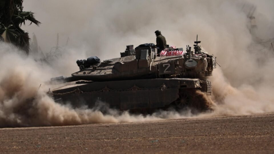 Israel mantém exigência de libertação total dos 50 reféns apesar de proposta parcial do Hamas - Imagem do artigo original