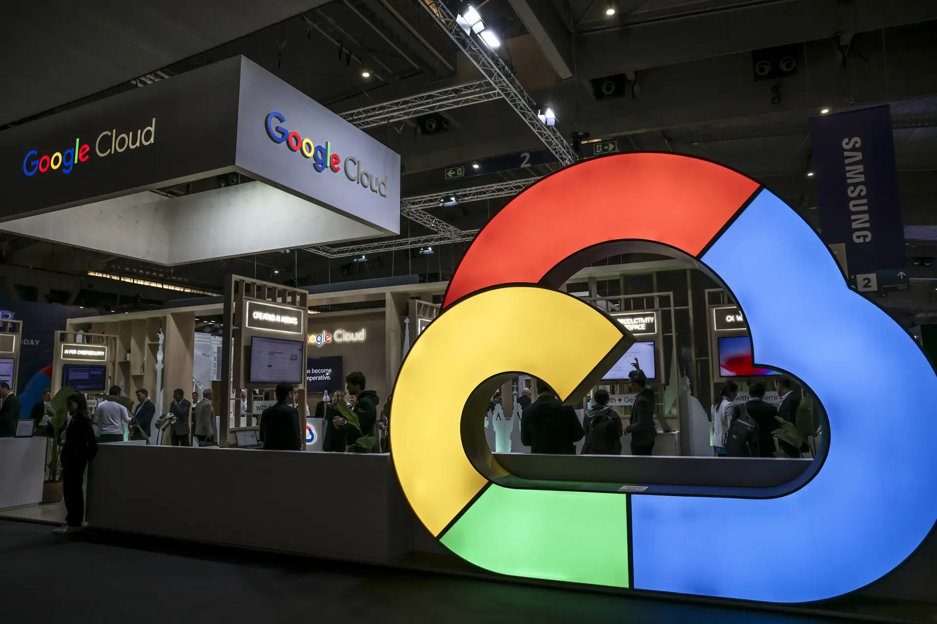 Meta fecha contrato de US$ 10 bilhões com Google Cloud para acelerar projetos de inteligência artificial - Imagem do artigo