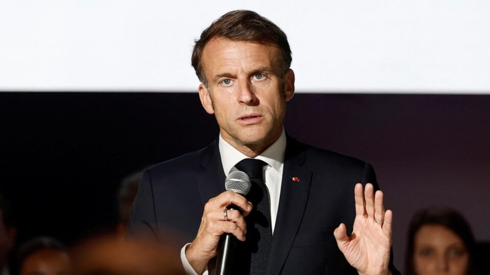 França chama embaixador dos EUA após críticas sobre combate ao antissemitismo - Imagem do artigo original