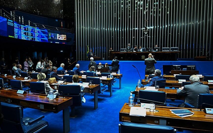 Senado aprova Código de Defesa do Contribuinte e impõe restrições a devedores contumazes - Imagem do artigo
