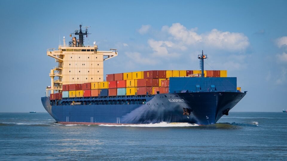 Tarifa de 50% provoca queda de 18,5% nas exportações brasileiras para os EUA em agosto - Imagem do artigo