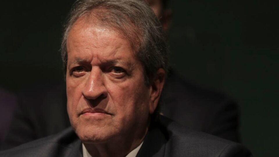 Valdemar Costa Neto cogita Luiz Fux como candidato ao Senado pelo PL após saída do STF - Imagem do artigo